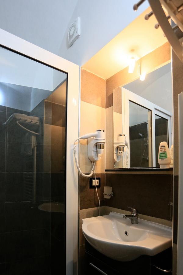 Apartcity Naples B&B Екстер'єр фото